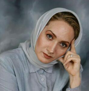 جوانی افسانه ناصری