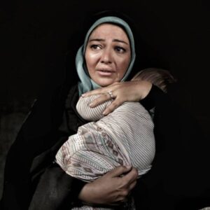 رزیتا غفاری در فیلم کلاه سبزها