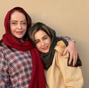 شقایق دهقان و خواهرش مهرناز