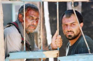 برزو ارجمند در فیلم سفر سرخ