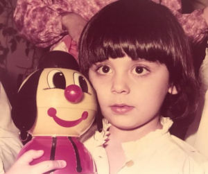 مارال فرجاد در تئاتر چشم چشم دو ابرو