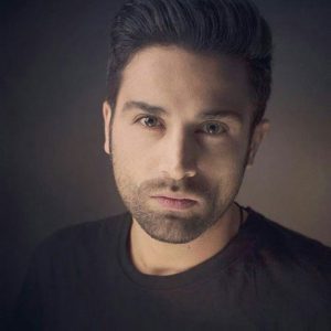 بیوگرافی آرمان درویش