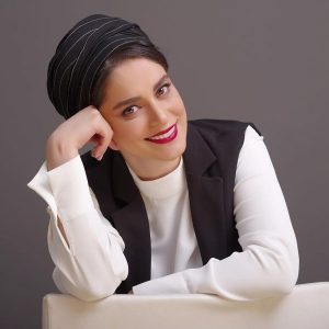 بیوگرافی غزل شاکری