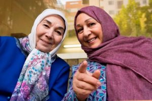پروانه معصومی و مریم سعادت در سریال شرایط خاص