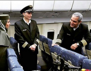 بیژن بنفشه‌ خواه در سریال مرد دو هزار چهره