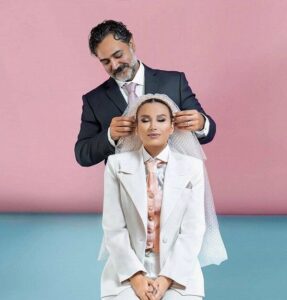 تیپ عمار تفتی و همسرش در روز عروسیشان