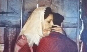 عکس جوانی مهتاج نجومی در فیلم چشمه