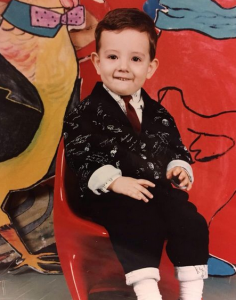 کودکی امیر کاظمی