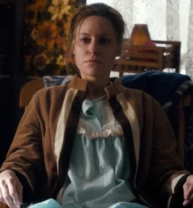 تری آیوز در سریال چیزهای عجیب