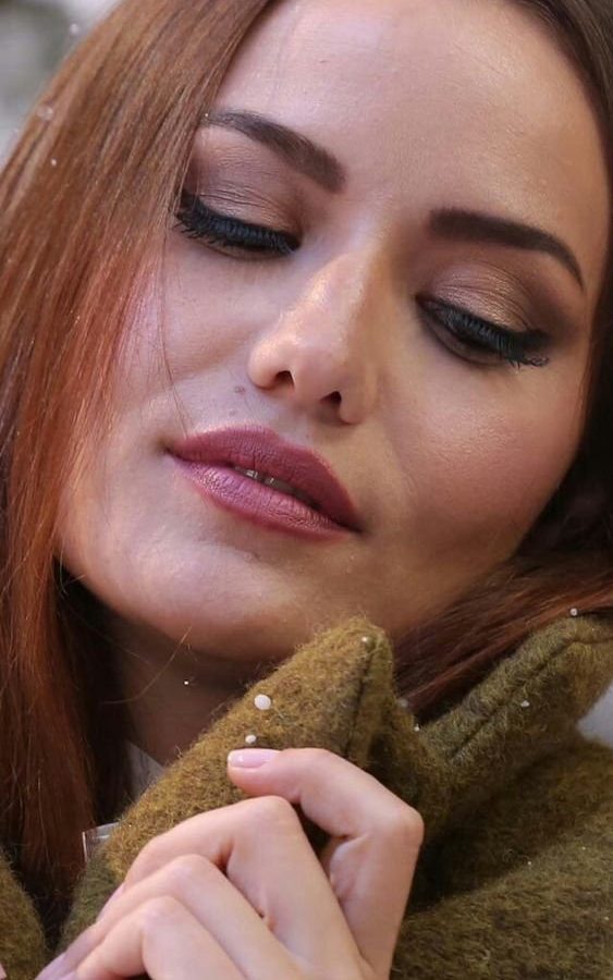 فحریه اوجن در فهرست زیباترین زنان