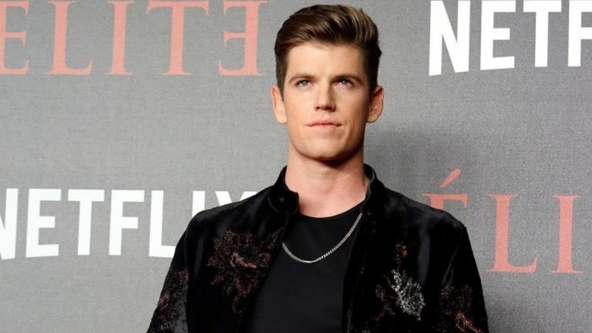 آندریاس پیچمن در نقش ایک لارسن