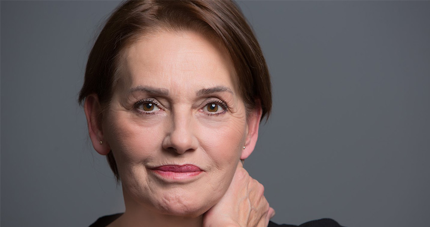 نور سورر در نقش فریده ایپک‌اوغلو