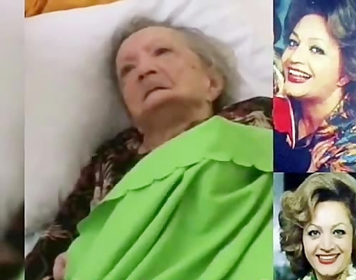 عکسی از بازیگر مشهور سینمای ایران در خانه سالمندان