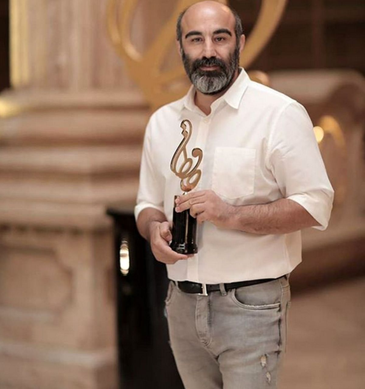 عکسی از دوران کودکی محسن تنابنده