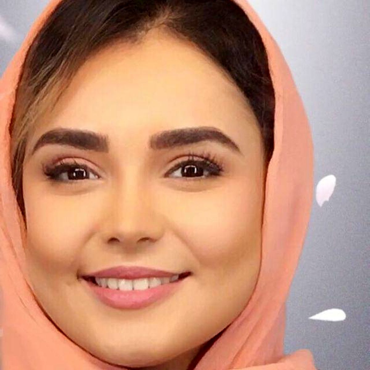 عکس لو رفته از جشن عقد مجری مشهور تلویزیون در اینستاگرام