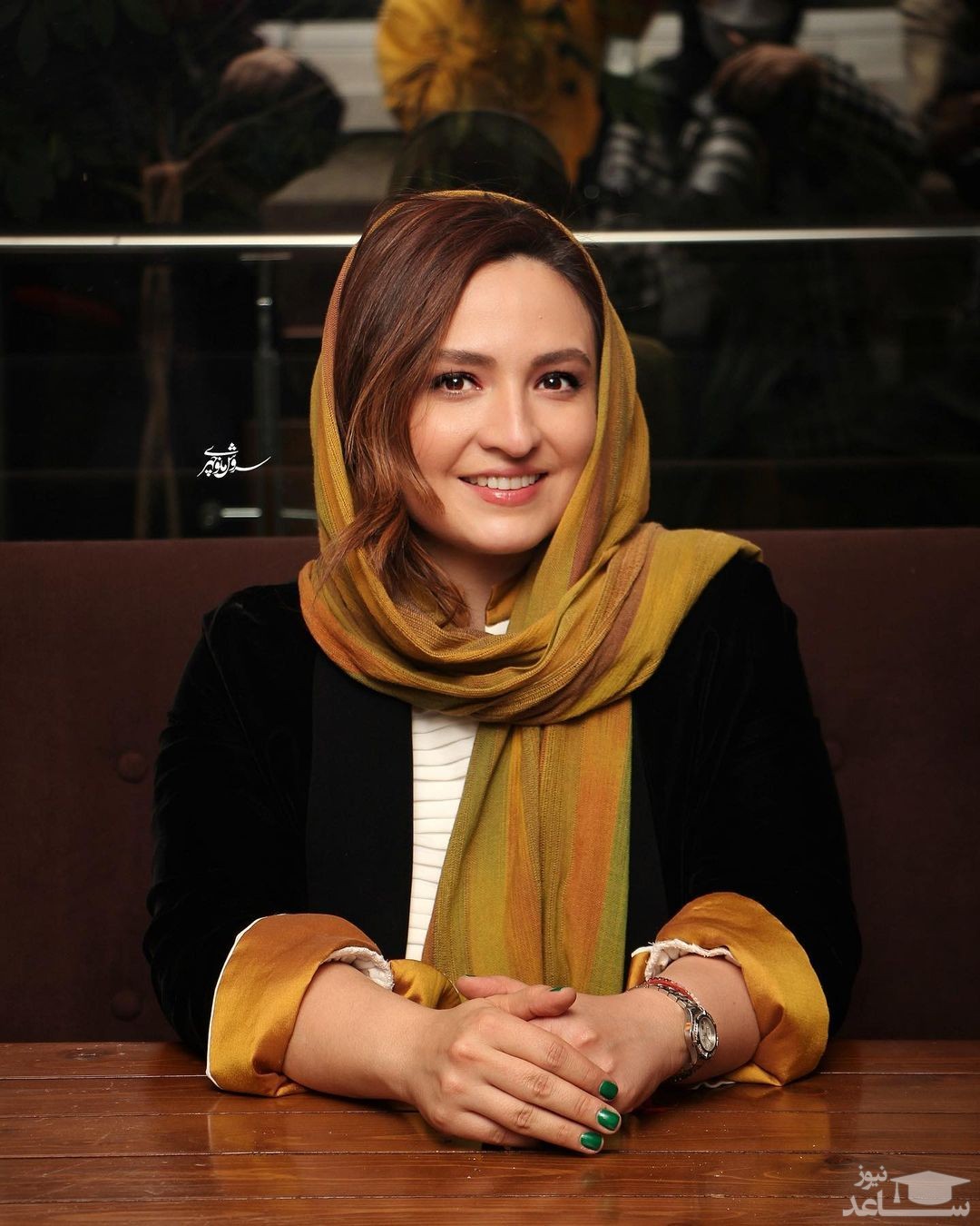 عکس زیرخاکی از گلاره عباسی در دوران دبیرستانش