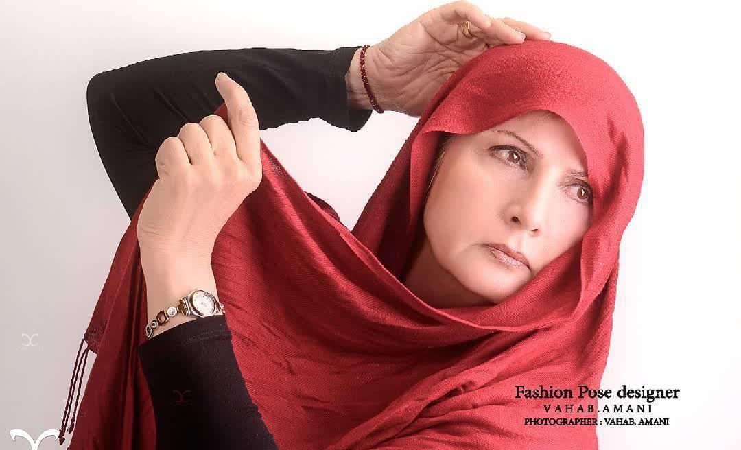 زهرا سعیدی مدل شد