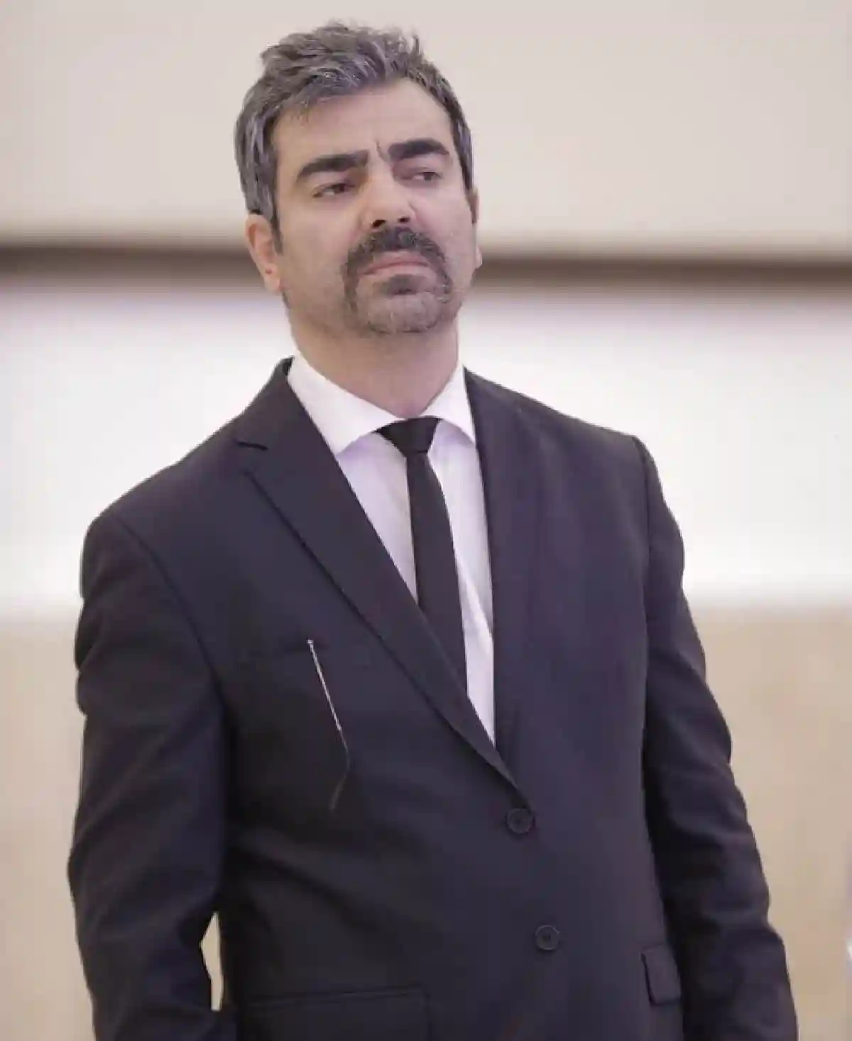 عکس دیده نشده از سروان رسولی سریال پوست شیر و پسرش