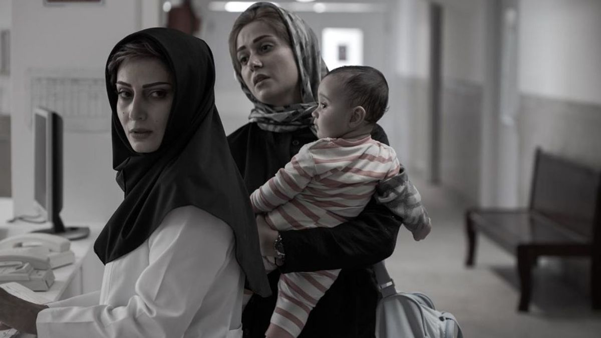 معرفی فیلم سه کام حبس