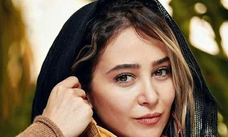 الناز حبیبی و مادرش