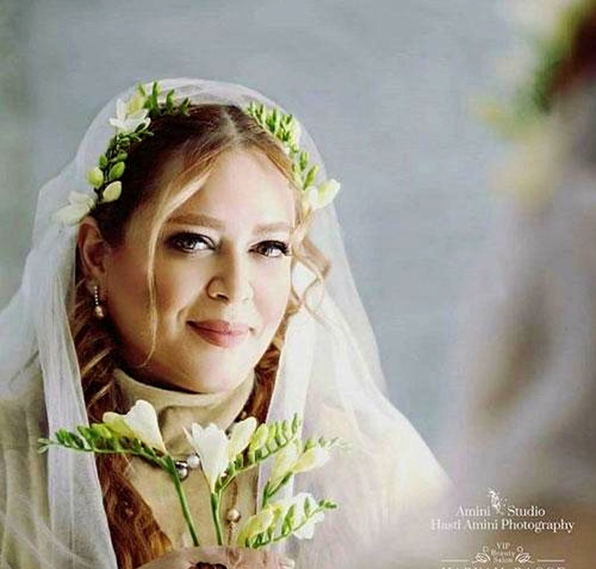 رابطه این آقا با بهاره رهنما در ترکیه چیست ؟