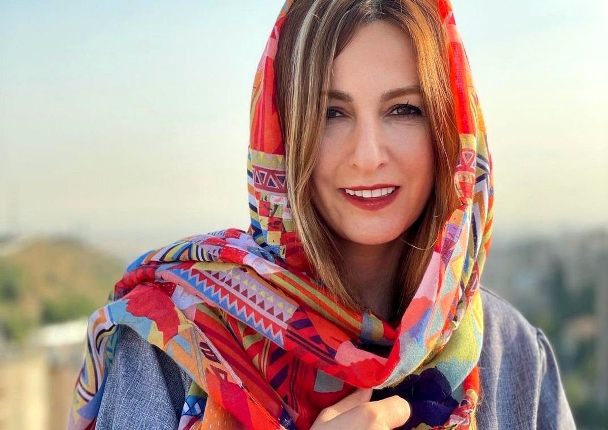 آیا شقایق دهقان واقعا چادری شده است ؟