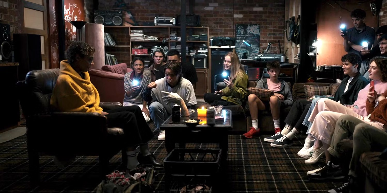 لیست بازیگران فیلم با من حرف بزن