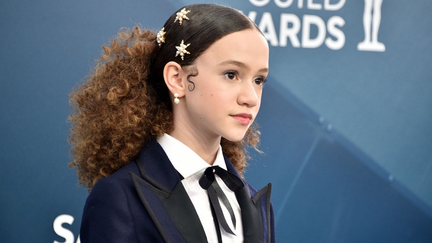 کلوئی کلمن در نقش کیرا دارویس ؛ از بازیگران فیلم سیاه‌ چال‌ ها و اژدهایان افتخار در میان دزدان